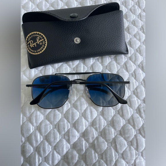 RB3648 Marshal Raybans main image 5